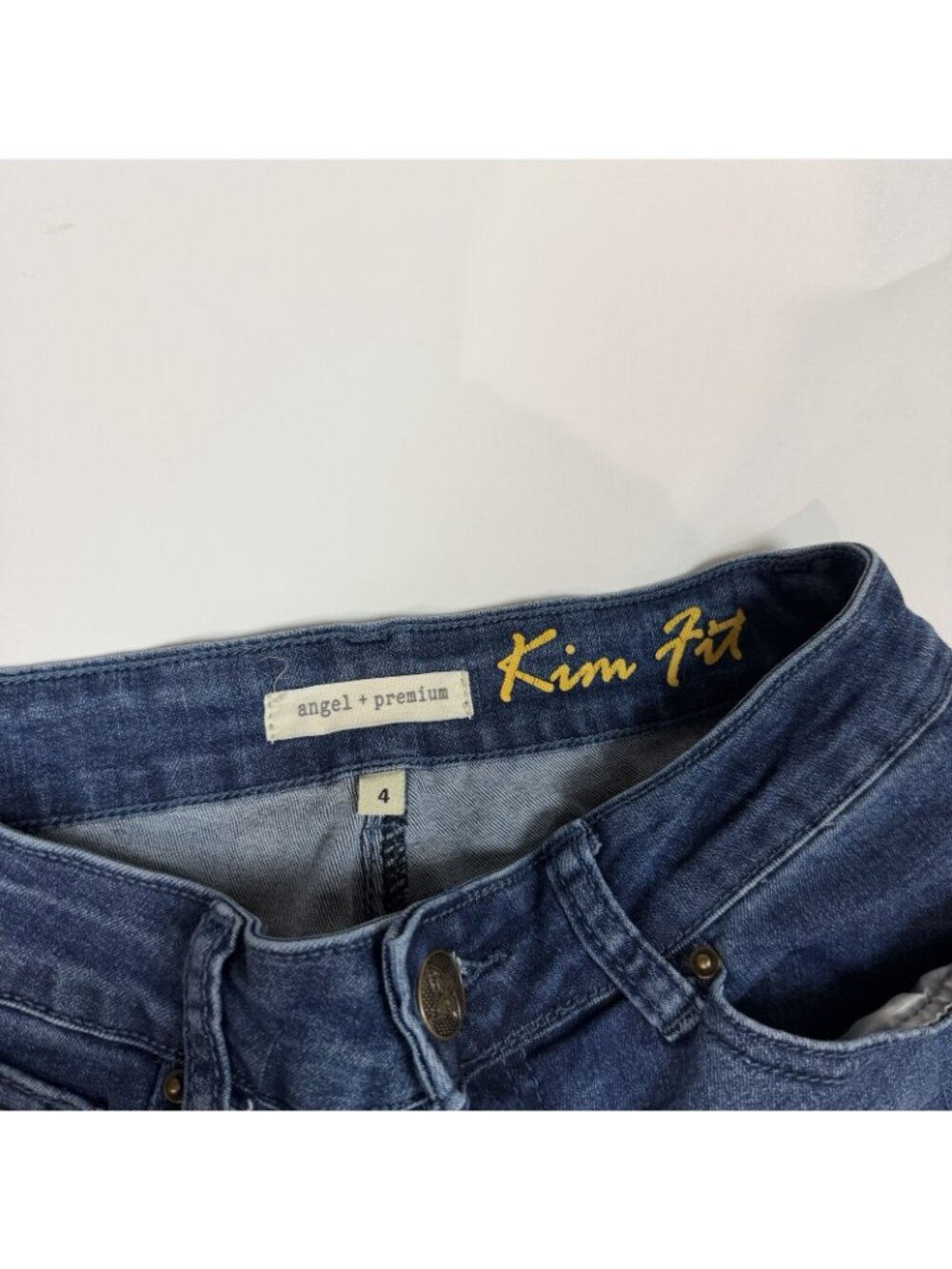 Angel + Premium Kim Fit Jeans Size 4 Embroidered Cuffed Hems Crop Capri Skinny - Picture 7 of 9